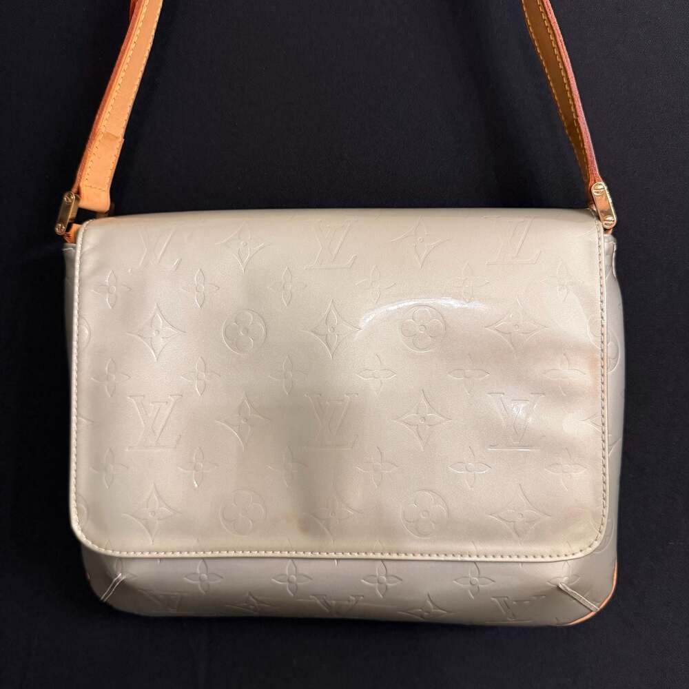 Louis Vuitton Monogram Vernis Thompson Street Shoulder Bag